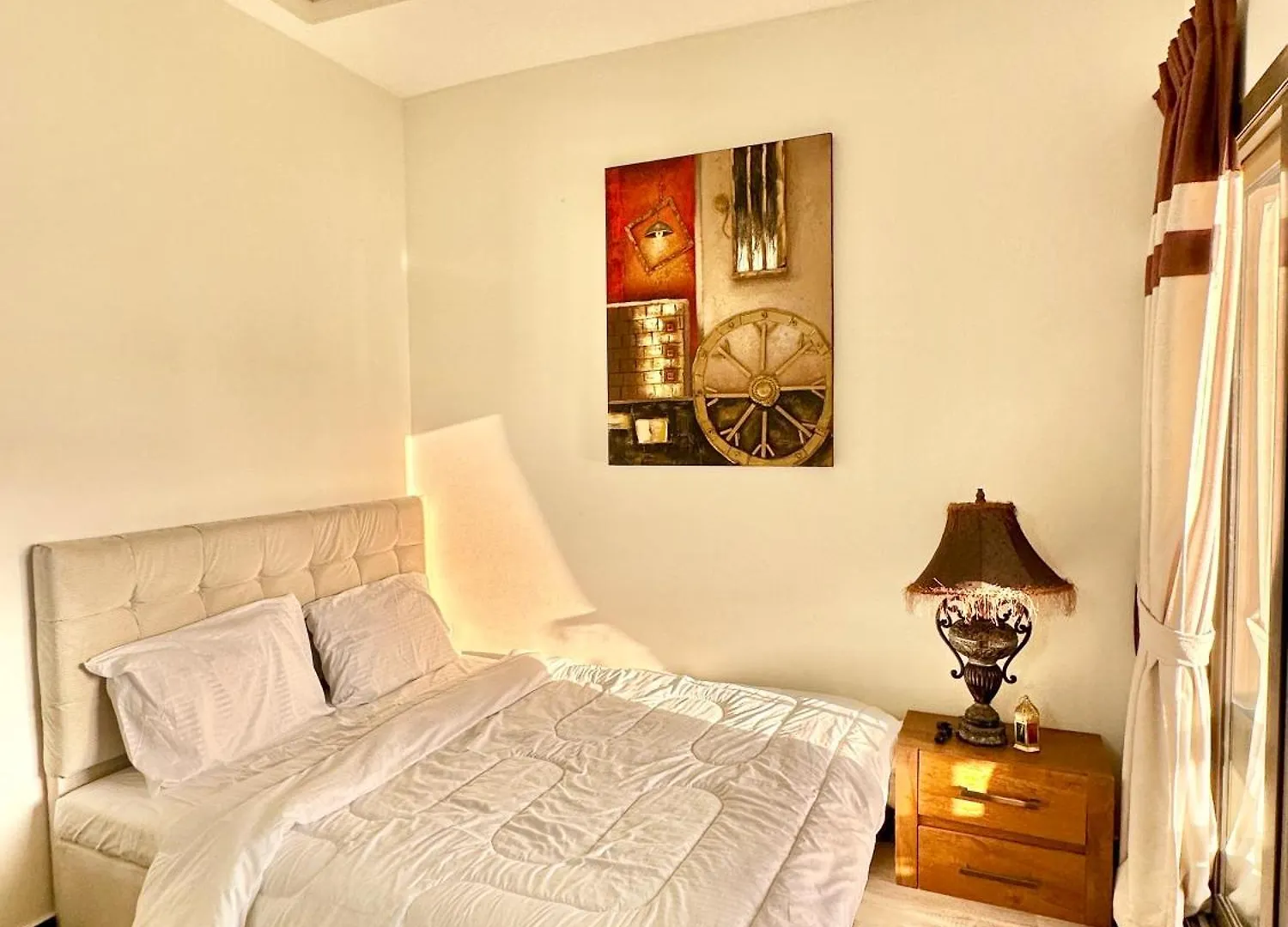 Entire 1-Bedroom Apartment In Sharjah Tower